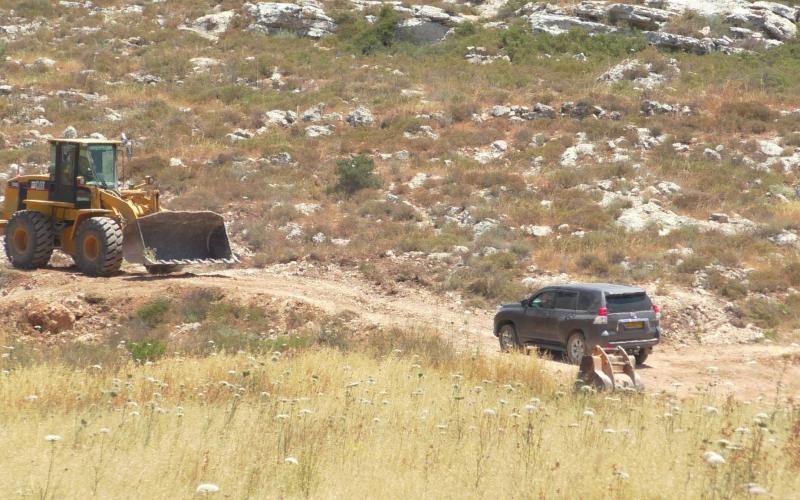 صور: بناء مشروع استيطاني جنوب نابلس