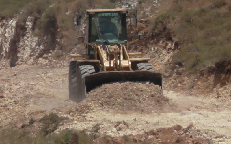 صور: بناء مشروع استيطاني جنوب نابلس