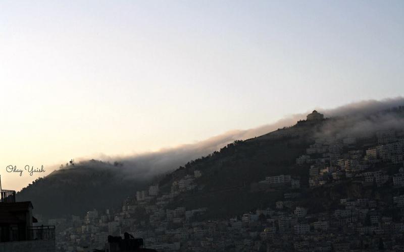 صور: الضباب في نـابلس صباحاً