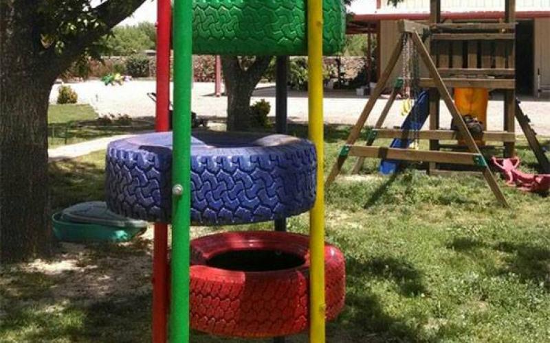 صور:  كيف تستغل إطار سيارتك ودراجتك؟