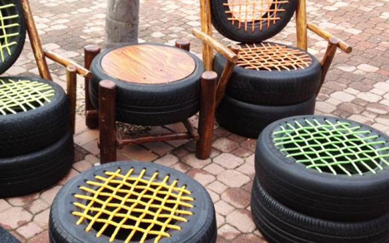 صور:  كيف تستغل إطار سيارتك ودراجتك؟