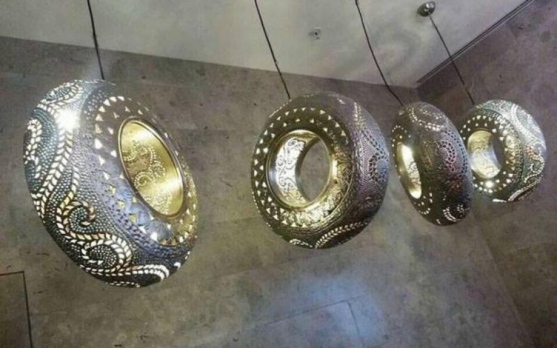 صور:  كيف تستغل إطار سيارتك ودراجتك؟