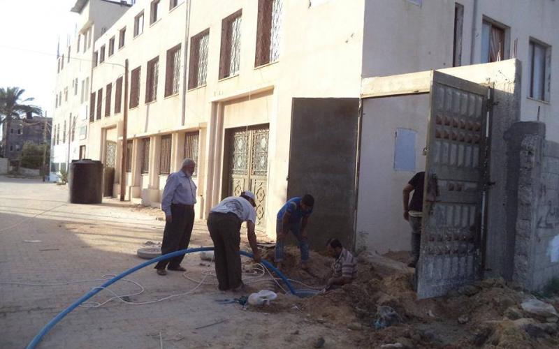 "الهيئة الشعبية" تنهي حفر بئر مياه بدير البلح