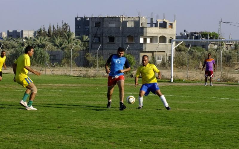 صور: بطولة العودة لقدامي لاعبي النصيرات