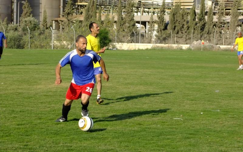 صور: بطولة العودة لقدامي لاعبي النصيرات