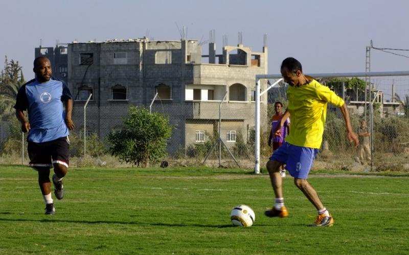صور: بطولة العودة لقدامي لاعبي النصيرات