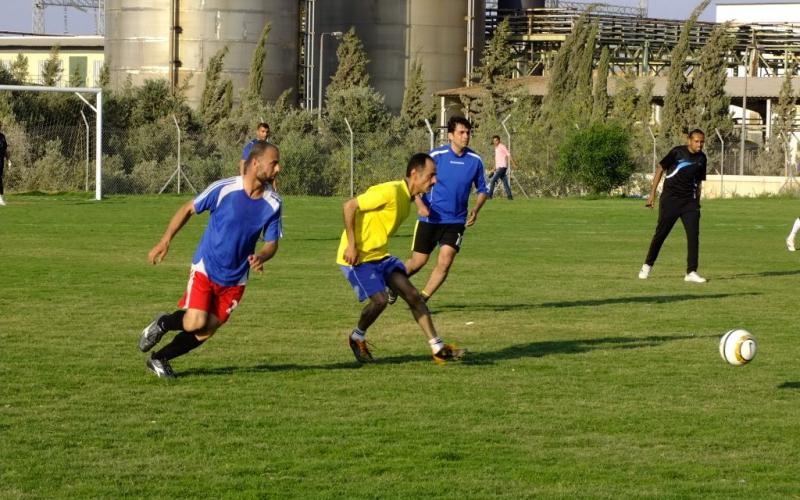 صور: بطولة العودة لقدامي لاعبي النصيرات