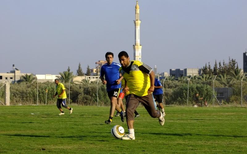 صور: بطولة العودة لقدامي لاعبي النصيرات