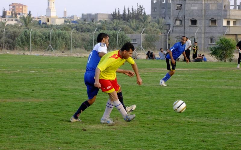 صور: بطولة العودة لقدامي لاعبي النصيرات