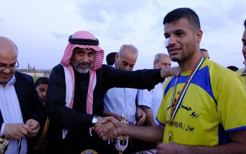 صور: بطولة العودة لقدامي لاعبي النصيرات