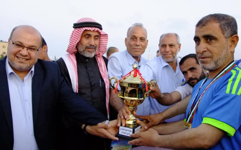 صور: بطولة العودة لقدامي لاعبي النصيرات