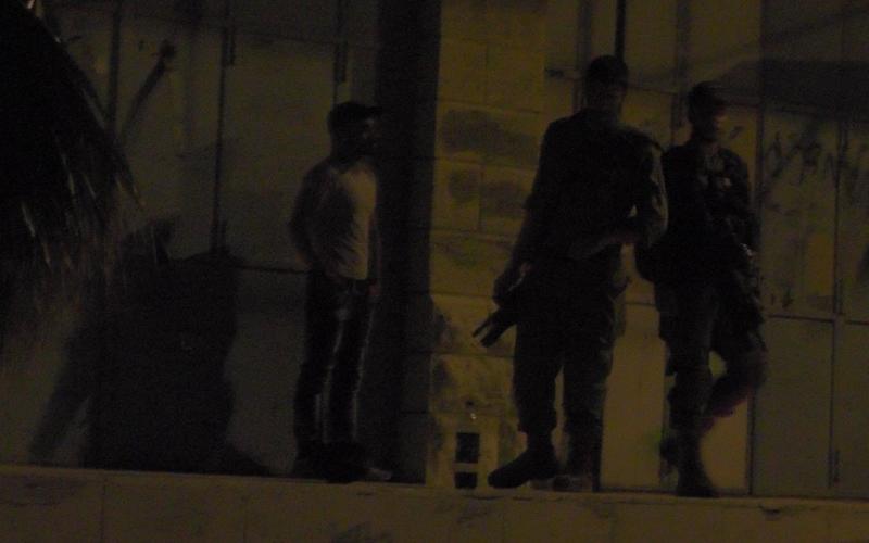 صور: الاحتلال يواصل التنكيل بأهالي الخليل