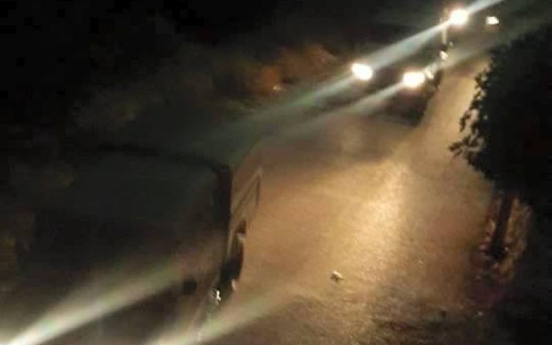 صور: الاحتلال يعتقل مواطن بالضفة
