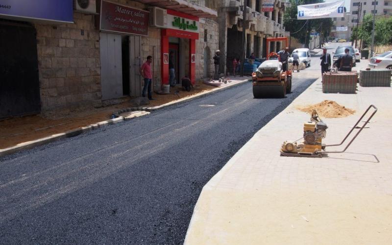 صور: بلدية رام الله تفتتح شارع السهل