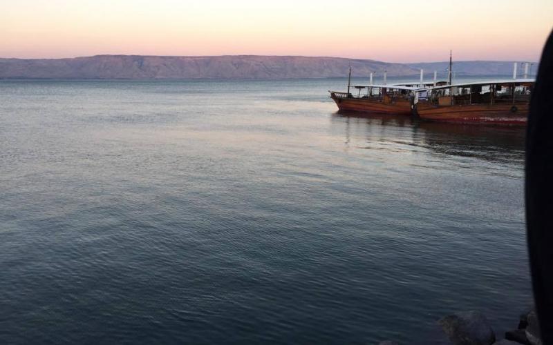 صور: مشاهد خلّابة لبحيرة طبريا