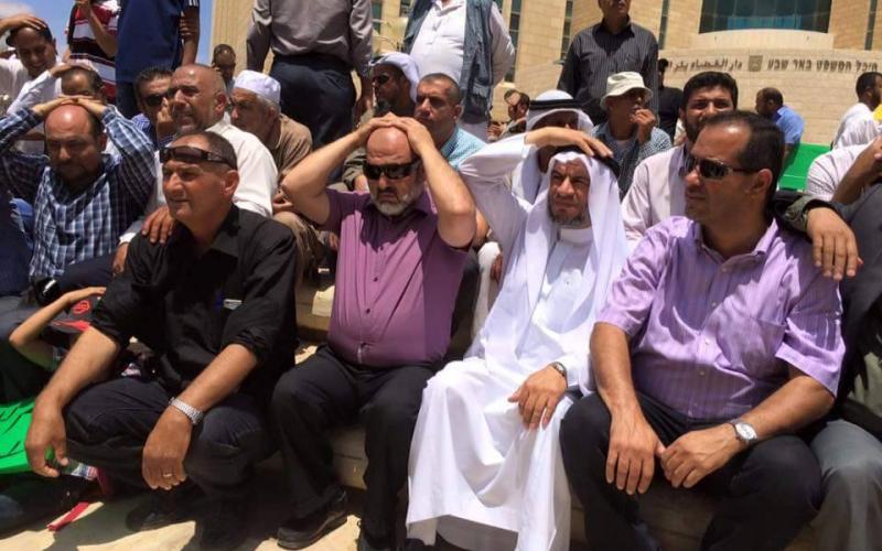 بالصور: أهالي النقب يتظاهرون ضد سياسات الهدم