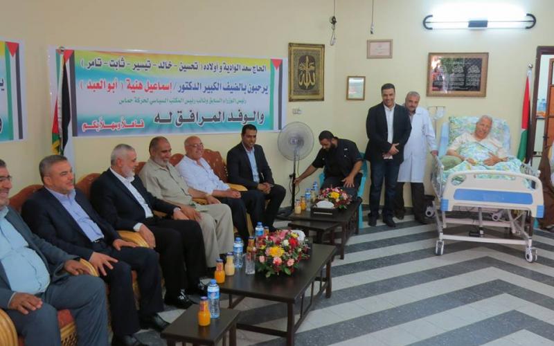صور: هنية يزور رجل الأعمال الوادية فى بيته‎