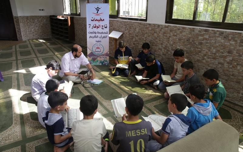 التشريعي يتفقد مخيمات تاج الوقار "7"