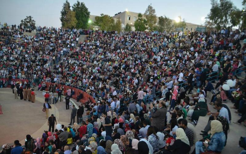 صور: احتفال بتخريج فوج "34" من جامعة القدس