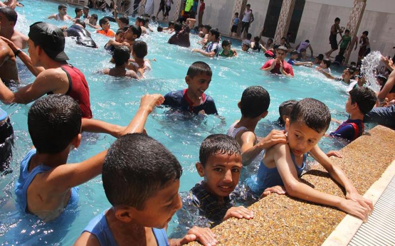 صور: "الكتلة" تنظم رحلة ترفيهية بالفاخورة