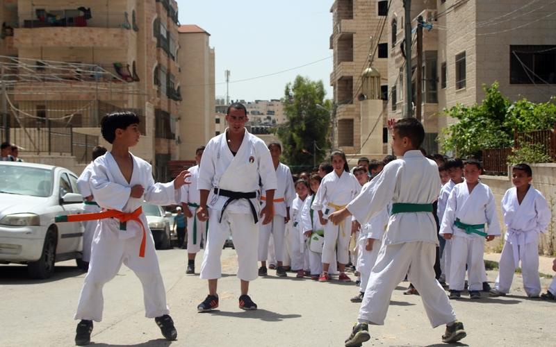 صور: أطفال القدس يتعلمون الدفاع عن النفس