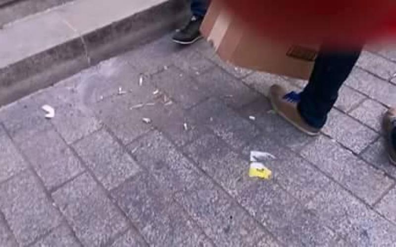صور: التونسيون ينظفون مكان ‫#‏وينو_البترول