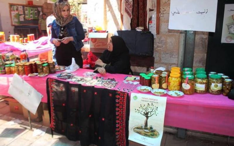 صور‬: "بازار" للمنتوجات الشعبية في ‫‏جنين‬