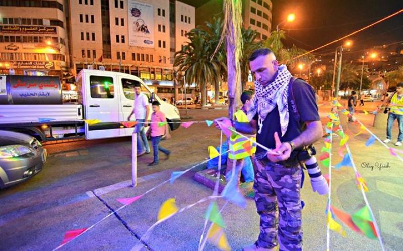 صور: تزيين شوارع نابلس استعداداً لرمضان
