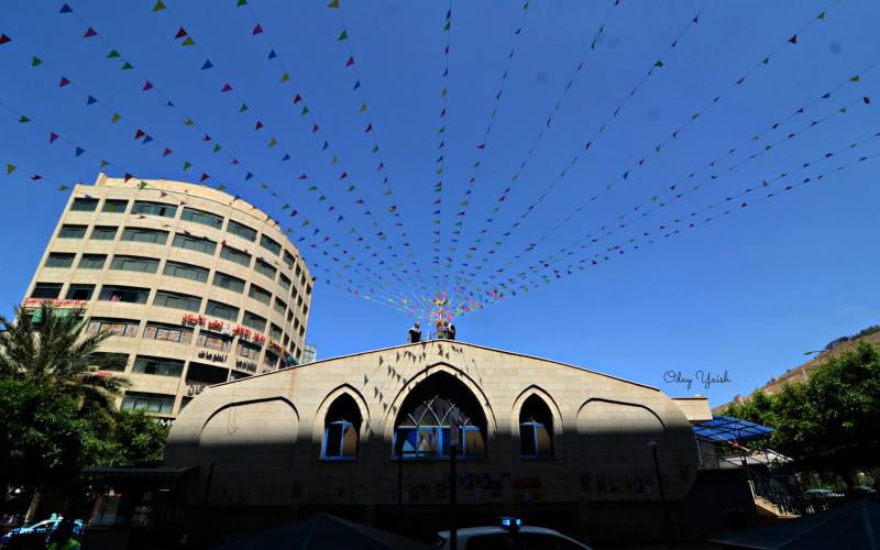 صور: تزيين شوارع نابلس استعداداً لرمضان