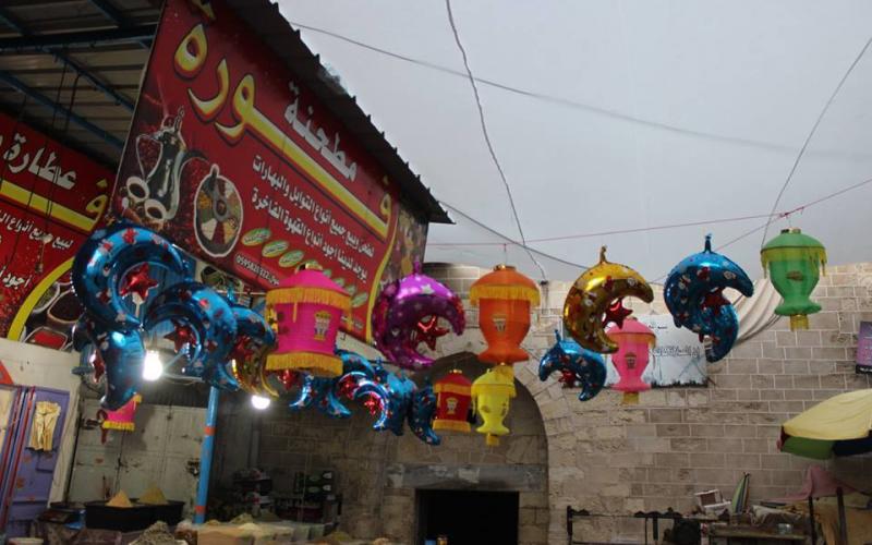 صور: أسواق غزة تتزين لاستقبال رمضان