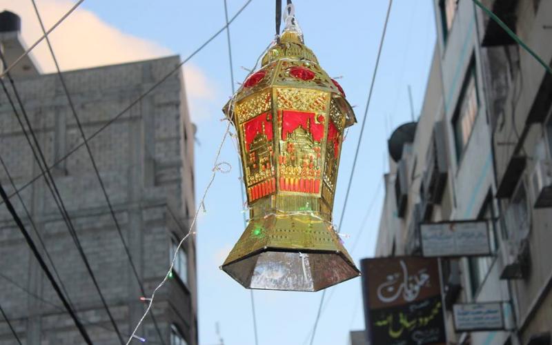 صور: أسواق غزة تتزين لاستقبال رمضان