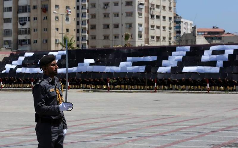 صور: تخريج دورة تأهيل الضباط "وأعدوا"