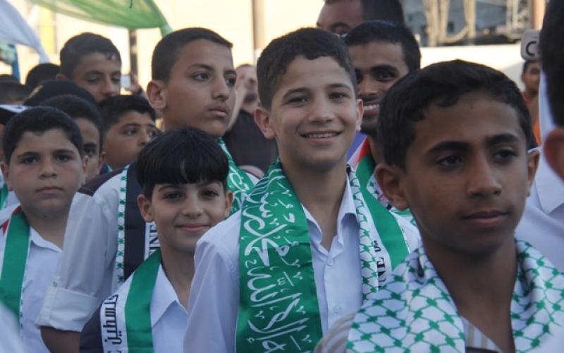 بالصور: الكتلة برفح تكرم 360 طالبًا متفوقًا