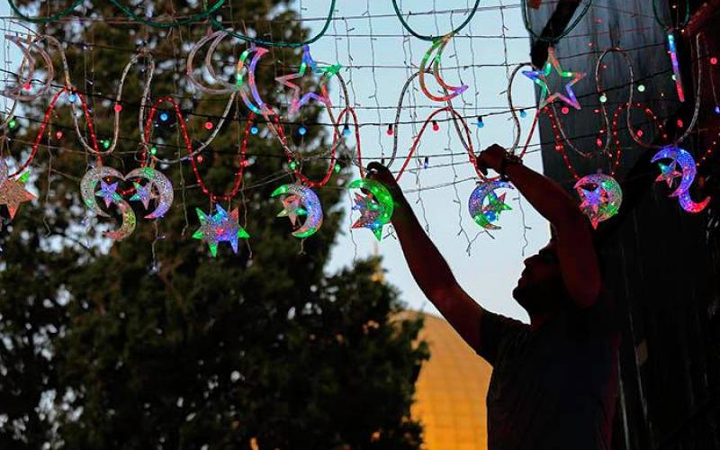 صور: القدس تستعد لاستقبال شهر رمضان