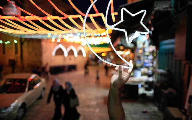 صور: القدس تستعد لاستقبال شهر رمضان