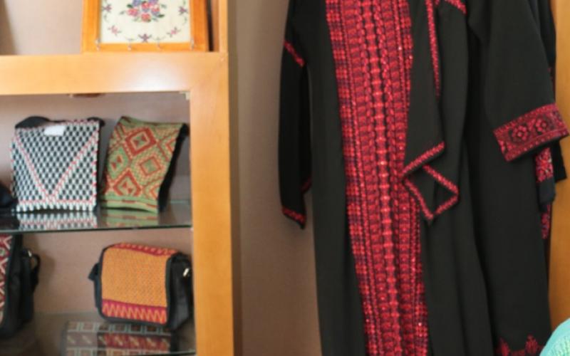 صور: المبادرة العُمانية تفتتح 3 مشاريع بغزة