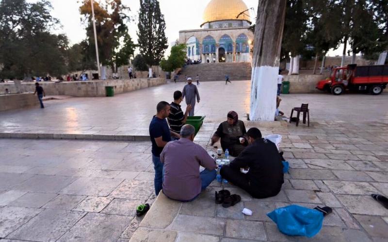 صور: الإفطار في الأقصى المبارك