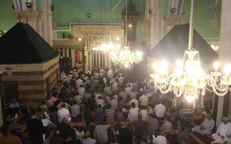 صور:أجواء جمعة رمضان بالمسجد الإيراهيمي