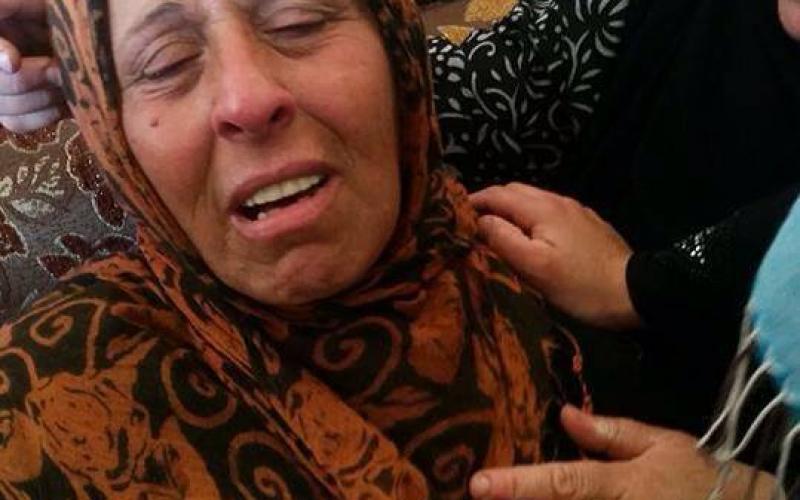 صور: إصابة والدة منفذ عملة الطعن بالصدمة