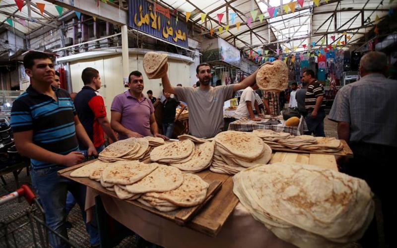 صور: الأجواء الرمضانية في أسواق نابلس