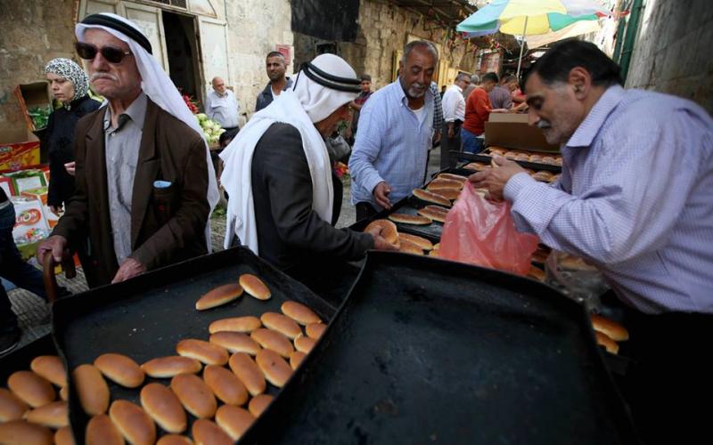 صور: الأجواء الرمضانية في أسواق نابلس