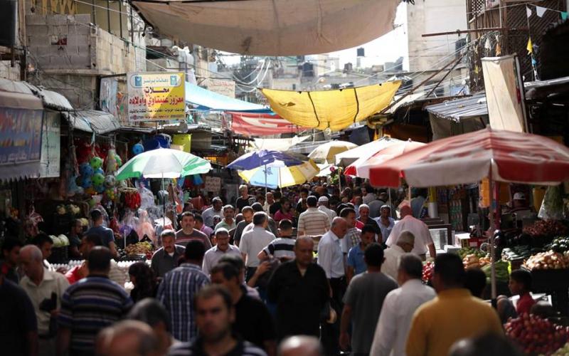 صور: الأجواء الرمضانية في أسواق نابلس