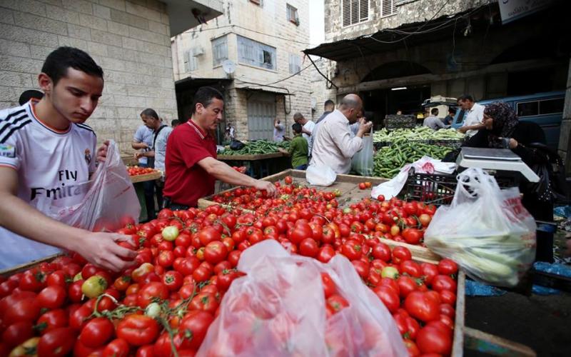 صور: الأجواء الرمضانية في أسواق نابلس