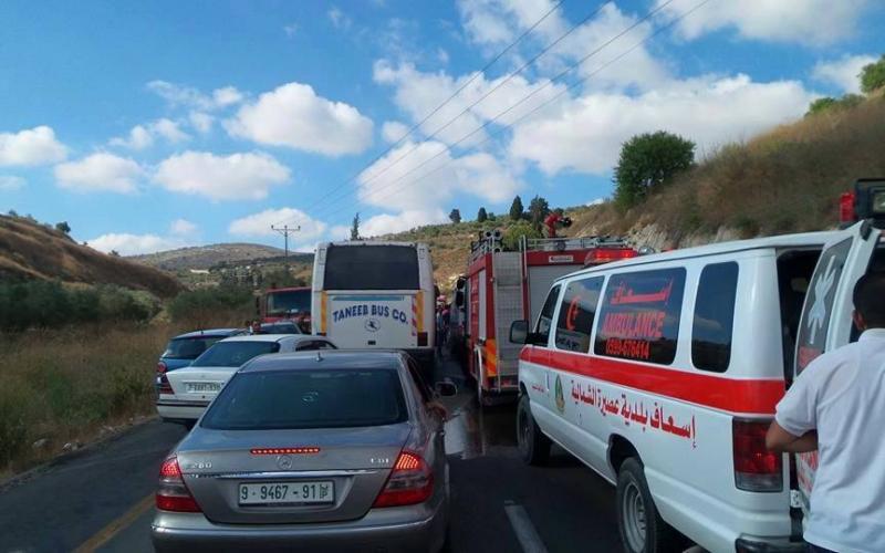 صور: إصابتان بحادث مروع جنوب جنين