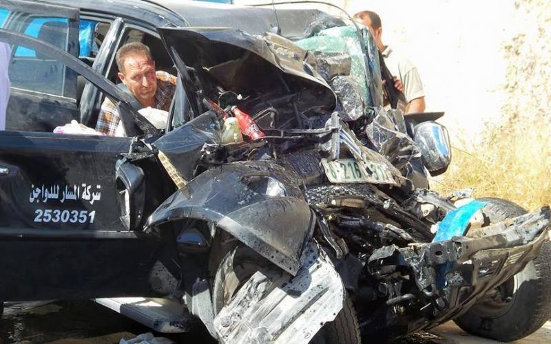 صور: إصابتان بحادث مروع جنوب جنين