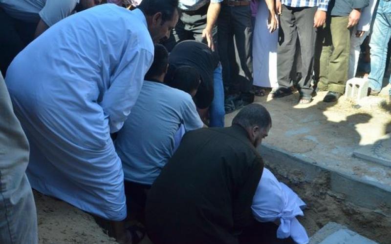 صور: حماس تشيع أحد قادتها في خانيونس