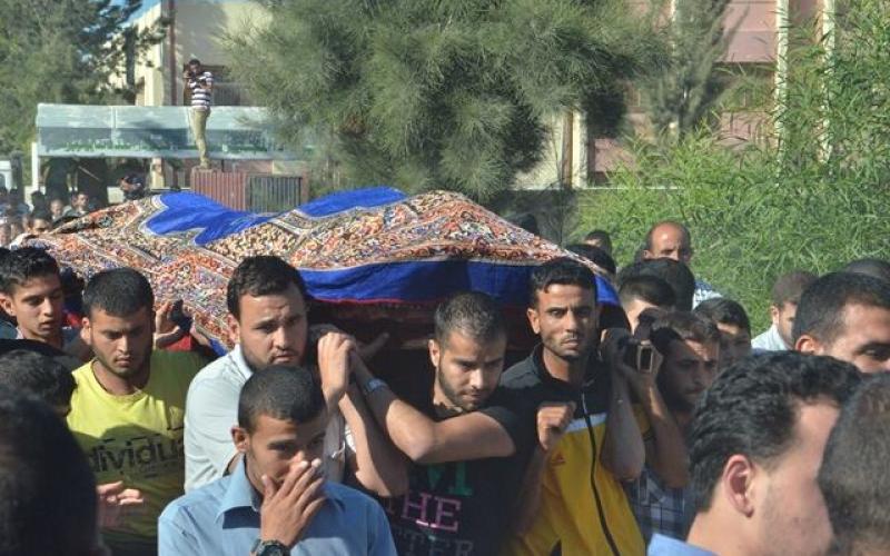 صور: حماس تشيع أحد قادتها في خانيونس
