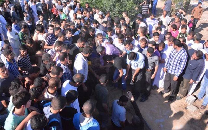 صور: حماس تشيع أحد قادتها في خانيونس