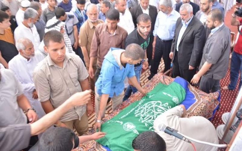 صور: حماس تشيع أحد قادتها في خانيونس