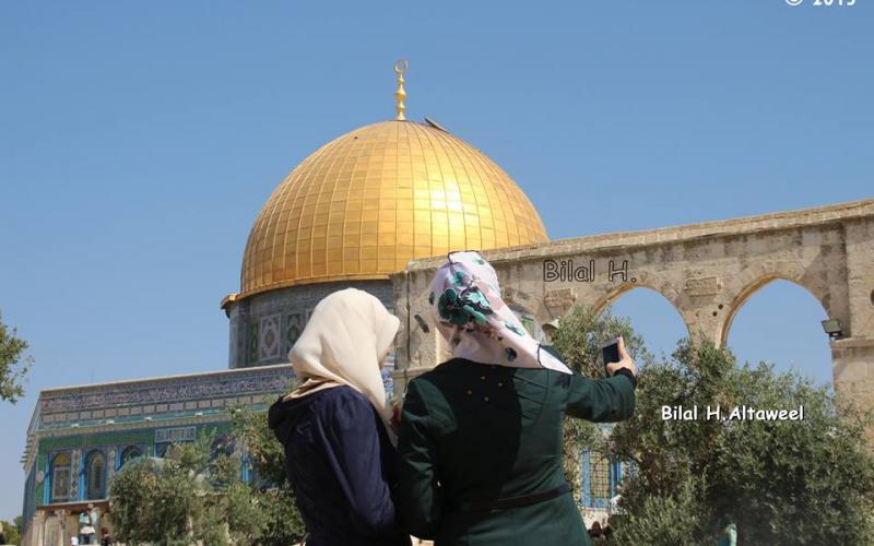 صور: المرابطات يقرأن القرآن في الأقصى